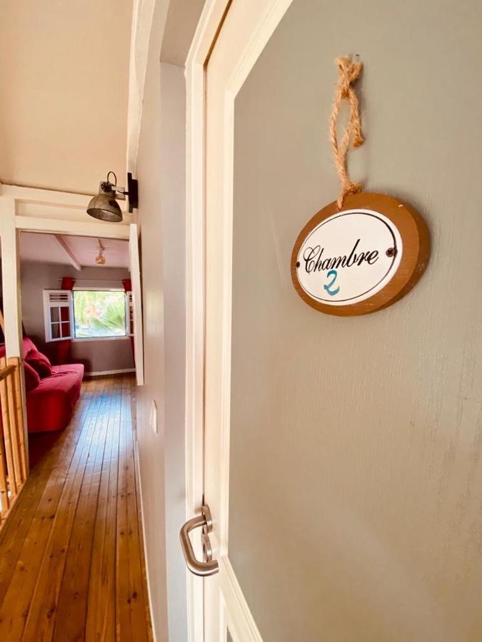 Habitation Baliache - Maison Creole Avec Jardin Privatif, Plage A 200M Deshaies Εξωτερικό φωτογραφία